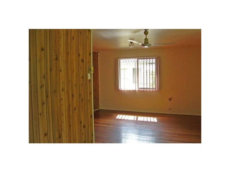 24 Argyle Street, Seventeen Mile Rocks QLD 4073