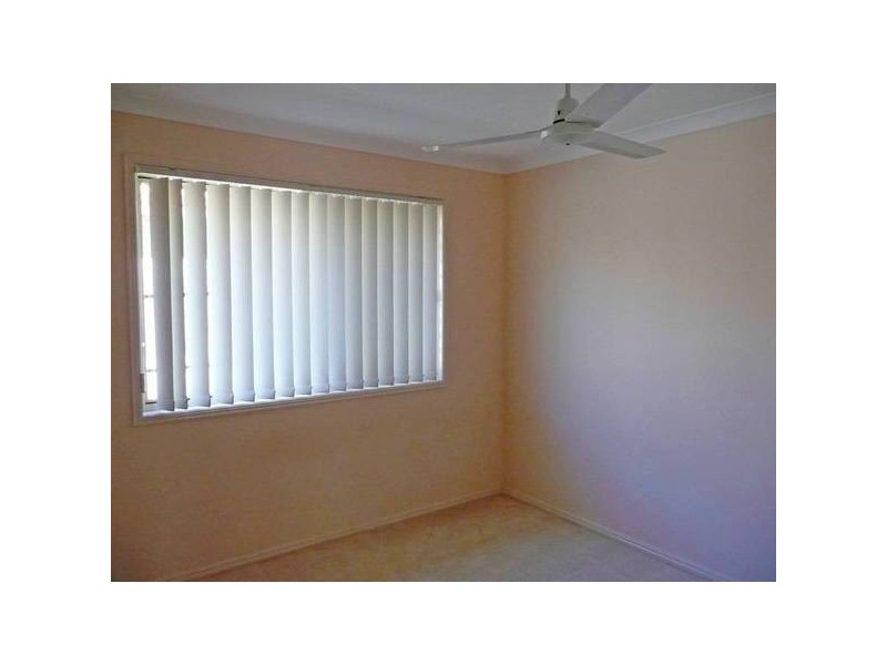 6 Riviera Court, Oxley QLD 4075