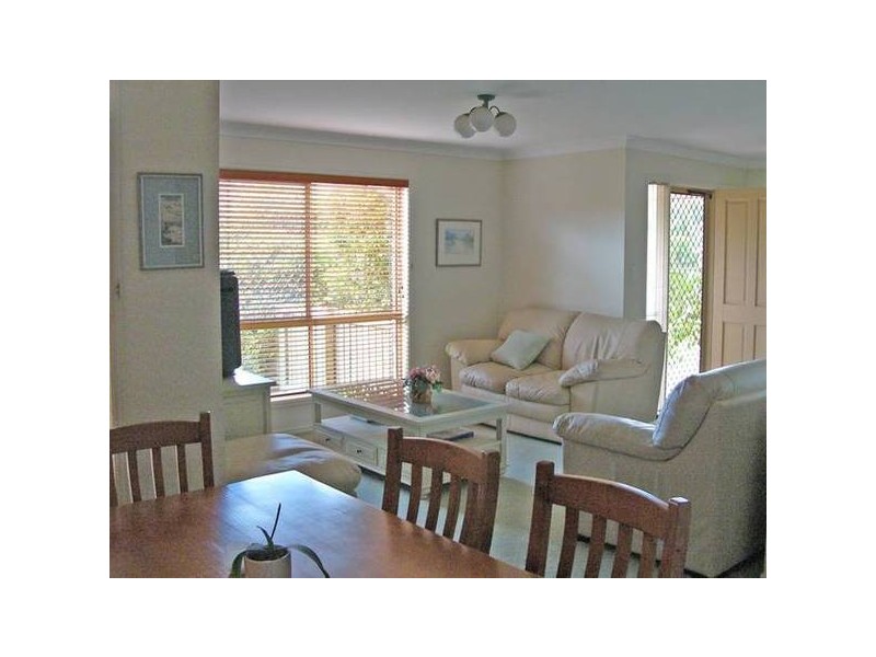 13 Hogan Place, Seventeen Mile Rocks QLD 4073