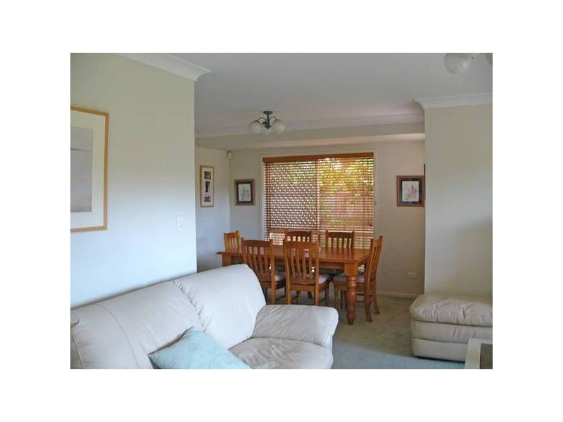 13 Hogan Place, Seventeen Mile Rocks QLD 4073