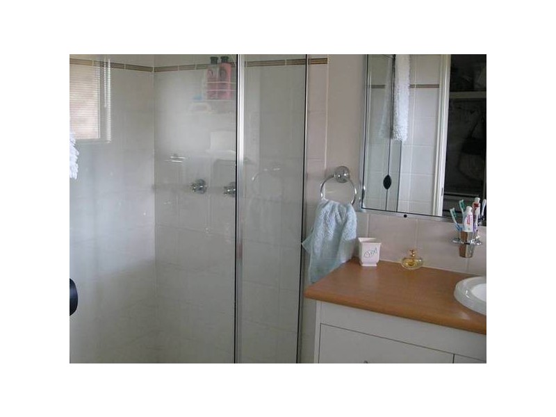 13 Hogan Place, Seventeen Mile Rocks QLD 4073