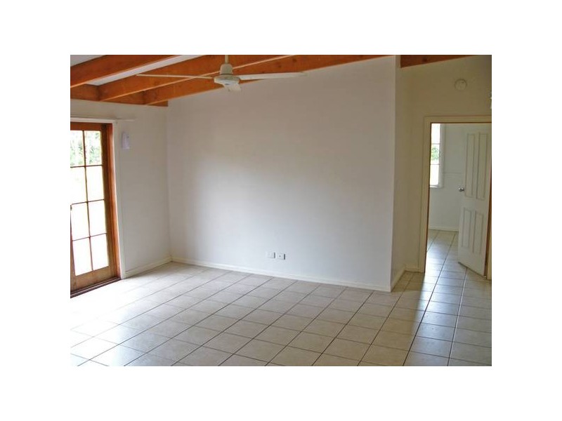 63 Stephenson St, Oxley QLD 4075