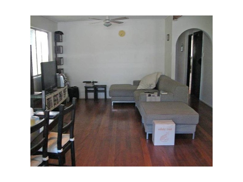 92 Fort Road, Oxley QLD 4075