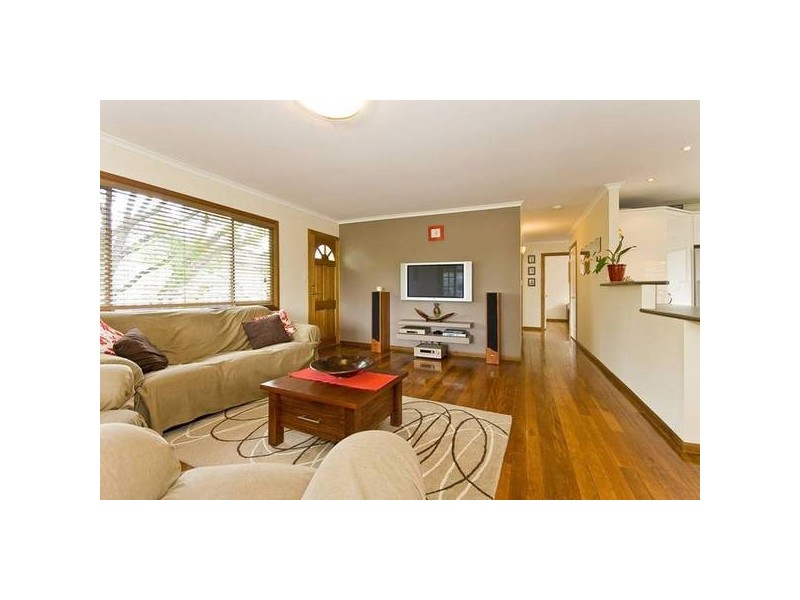 16 Edenvale St, Oxley QLD 4075