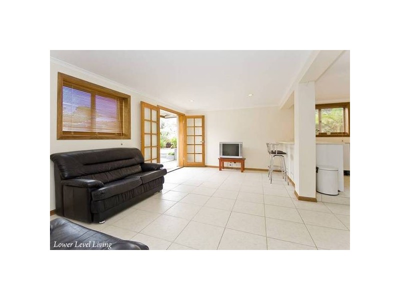 16 Edenvale St, Oxley QLD 4075