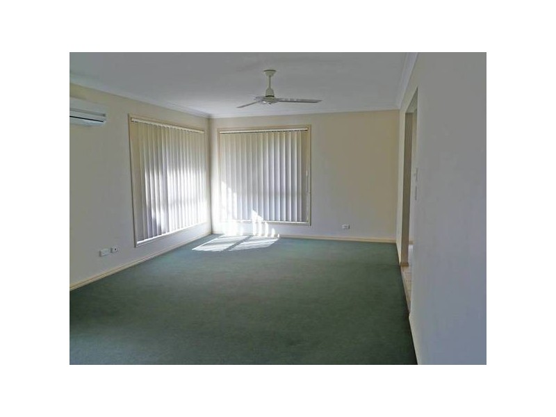 42 Treeline Place, Durack QLD 4077