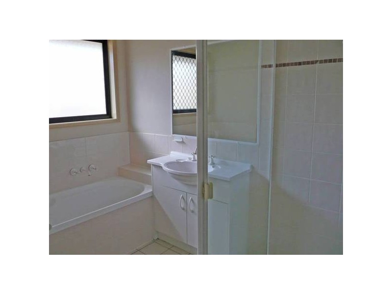 42 Treeline Place, Durack QLD 4077