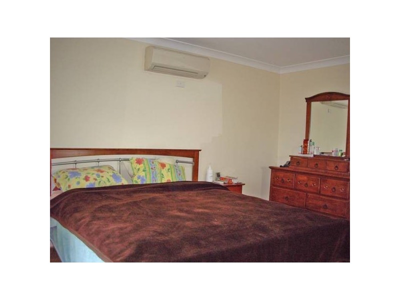 15 Spyglass Street, Oxley QLD 4075