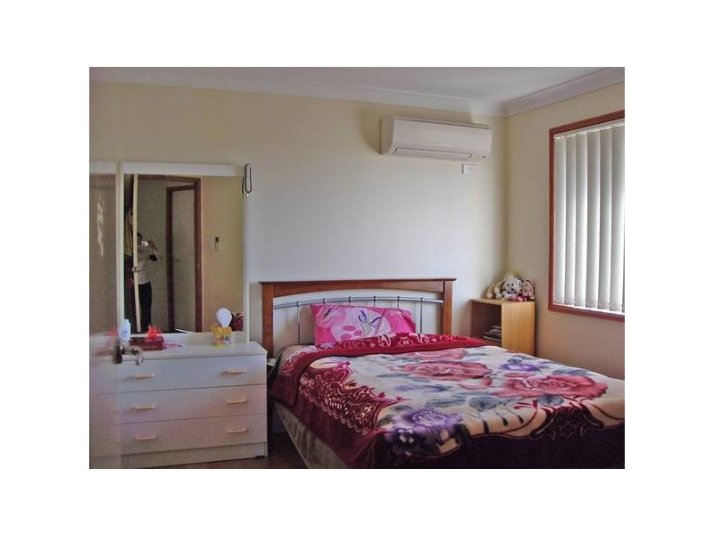 15 Spyglass Street, Oxley QLD 4075