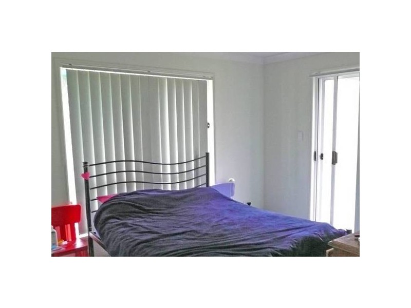 8 Tivoli Place, Forest Lake QLD 4078