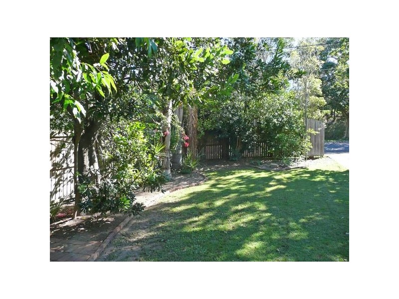 82 Tavistock Street, Oxley QLD 4075