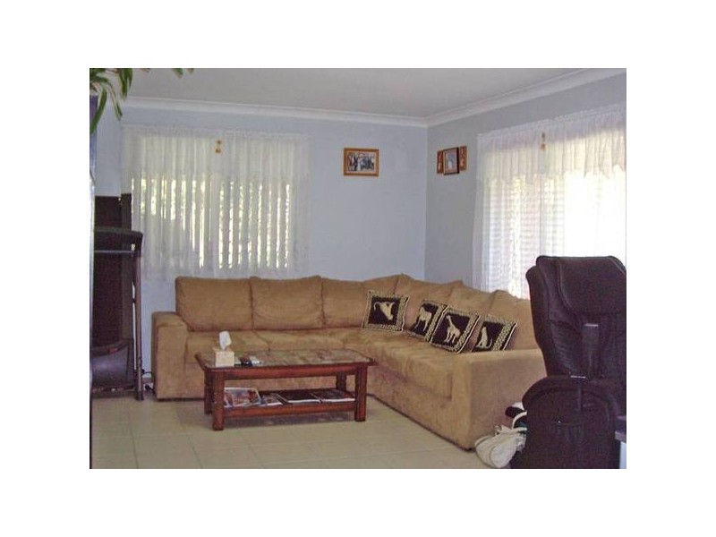30 Weinholt Crescent, Gailes QLD 4300