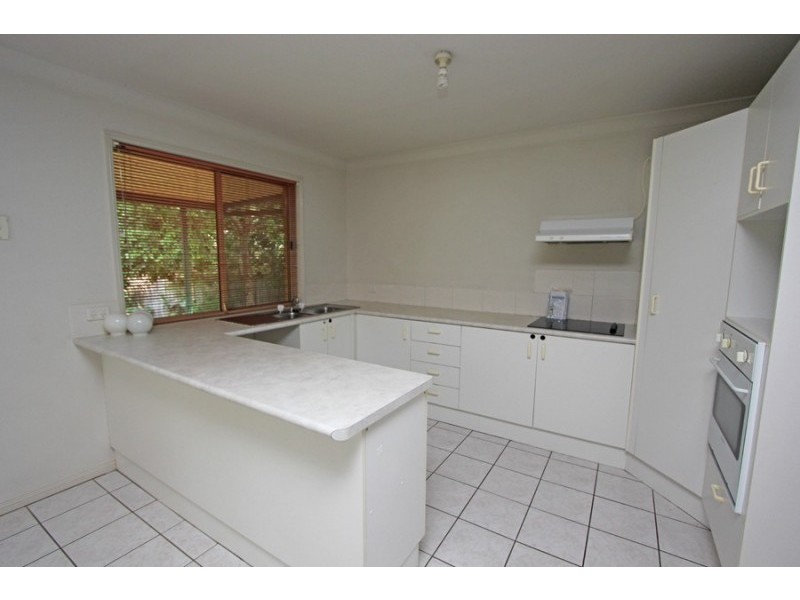 23 Delapine Pl, Seventeen Mile Rocks QLD 4073