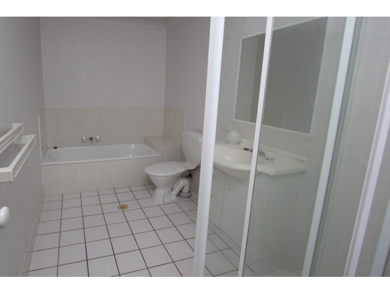 23 Delapine Pl, Seventeen Mile Rocks QLD 4073