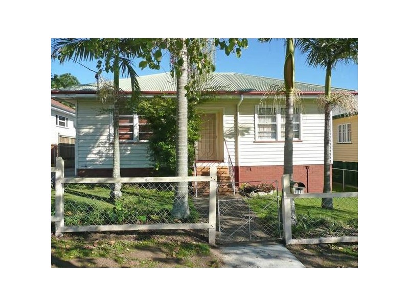 137 Ardoyne Road, Oxley QLD 4075