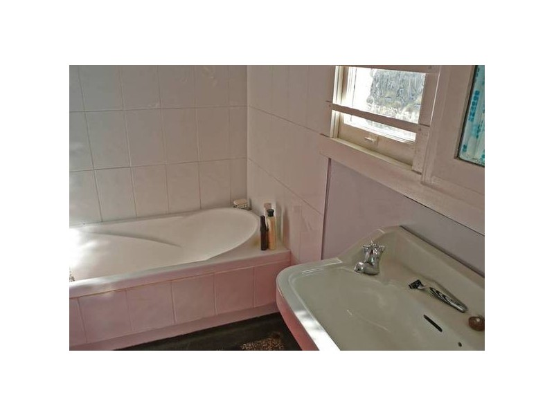 137 Ardoyne Road, Oxley QLD 4075