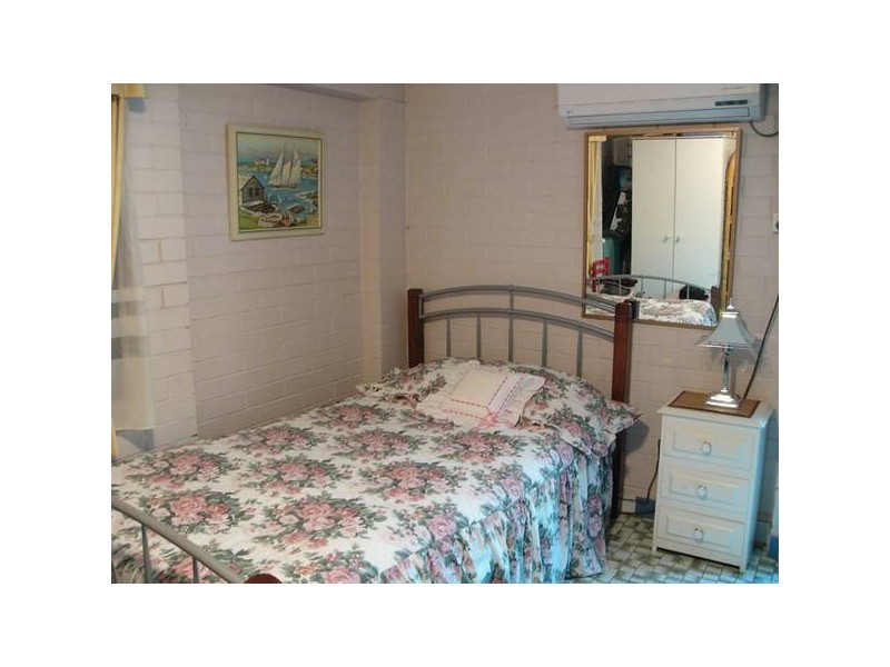 8 Deniven Street, Corinda QLD 4075