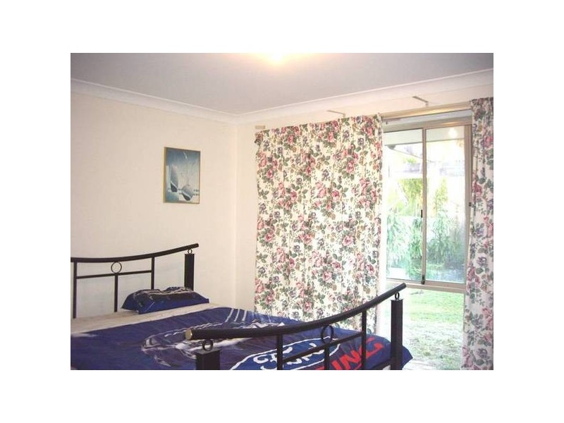 35 Cianthus Street, Regents Park QLD 4118