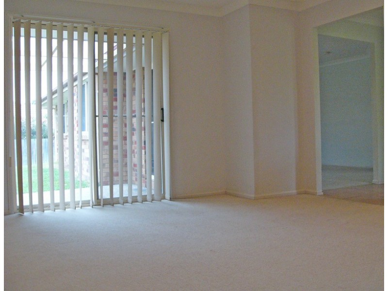 40 Gleneagles Cr, Oxley QLD 4075