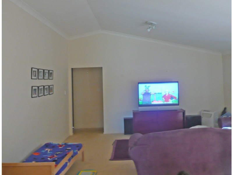 8 Sarabah Place, Forest Lake QLD 4078