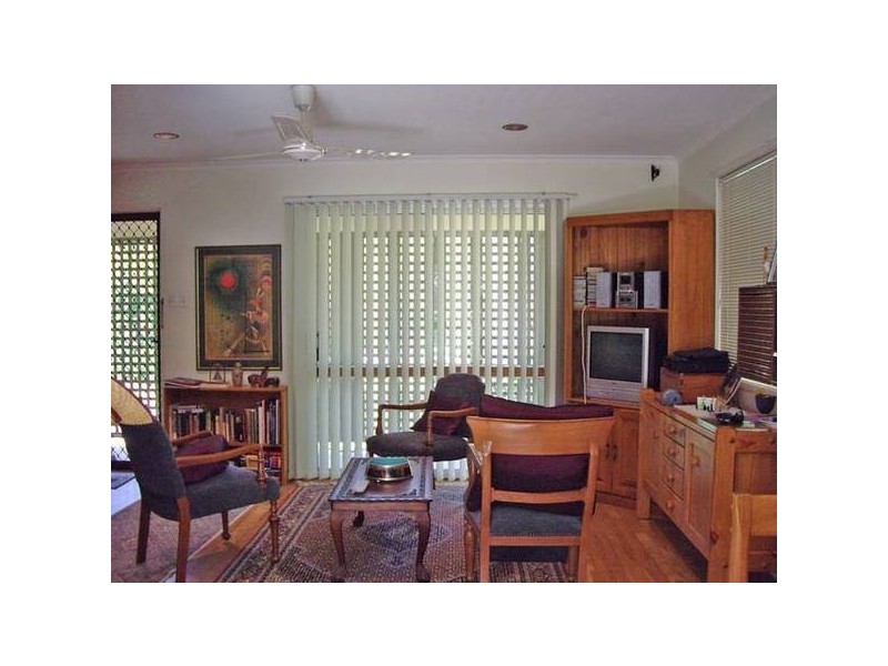 6 Meehan Street, Seventeen Mile Rocks QLD 4073