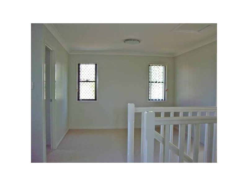 99 Jutland Street, Oxley QLD 4075