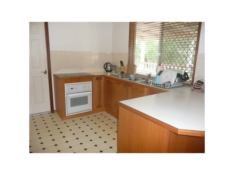 6 Bunya Place, Seventeen Mile Rocks QLD 4073