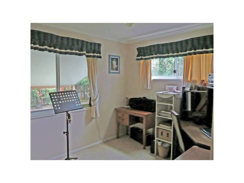 82 Tavistock Street, Oxley QLD 4075