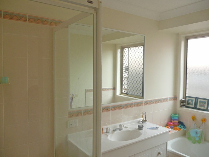 14 Troon Close, Oxley QLD 4075