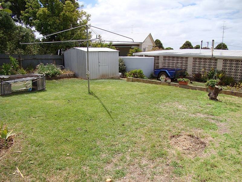 61 Flinders Highway, Port Lincoln SA 5606