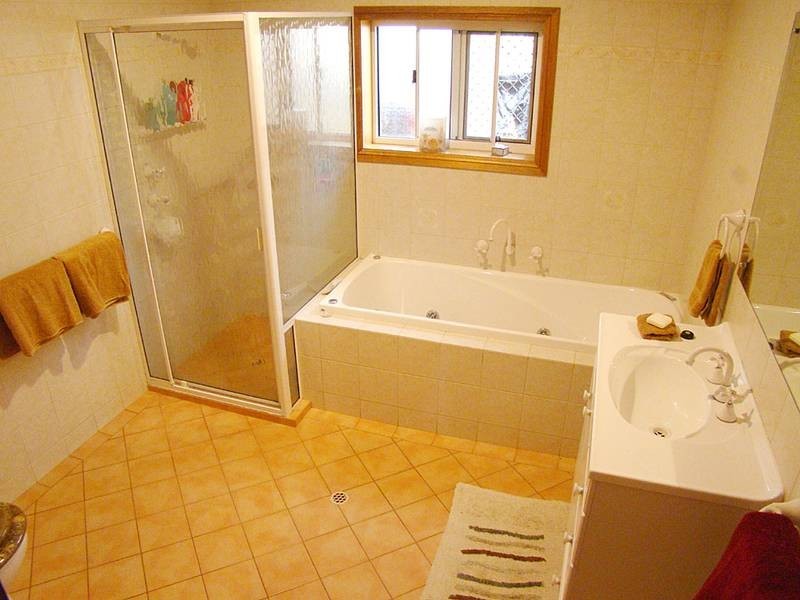 61 Flinders Highway, Port Lincoln SA 5606