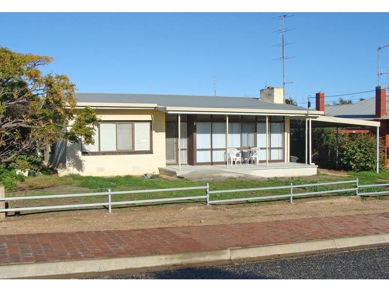 35 Peake Terrace, Port Neill SA 5604