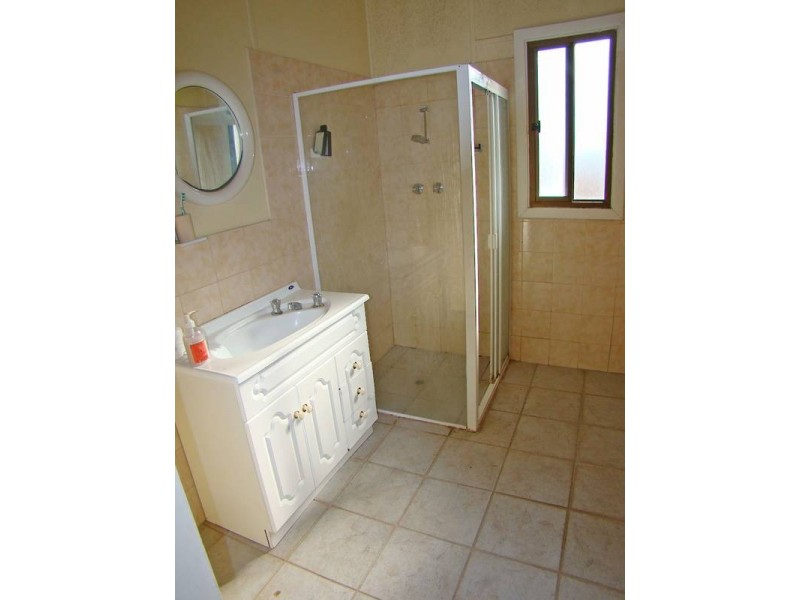 24 Sixth Street, Elliston SA 5670