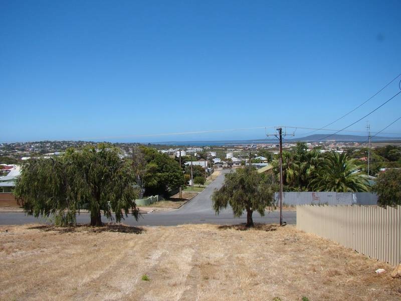 16 Kiama Avenue, Port Lincoln SA 5606