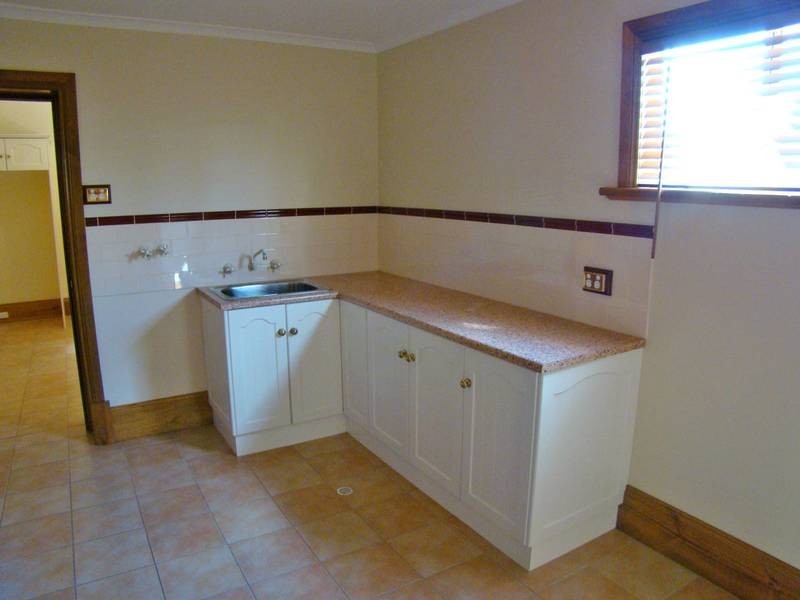 3 Holburn, Port Lincoln SA 5606