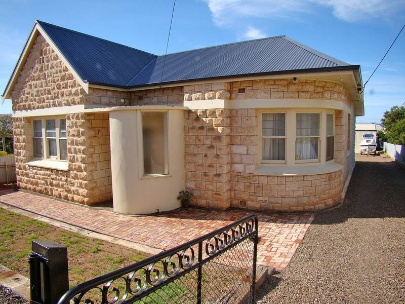17 Queen Street, Port Lincoln SA 5606