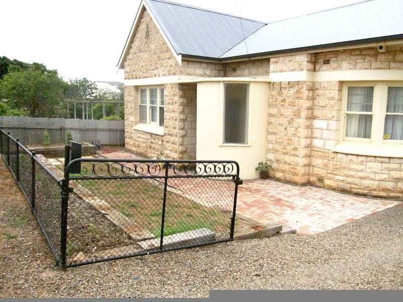 17 Queen Street, Port Lincoln SA 5606