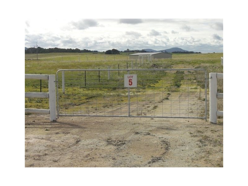 Lot 5,  East Terrace, Wangary SA 5607