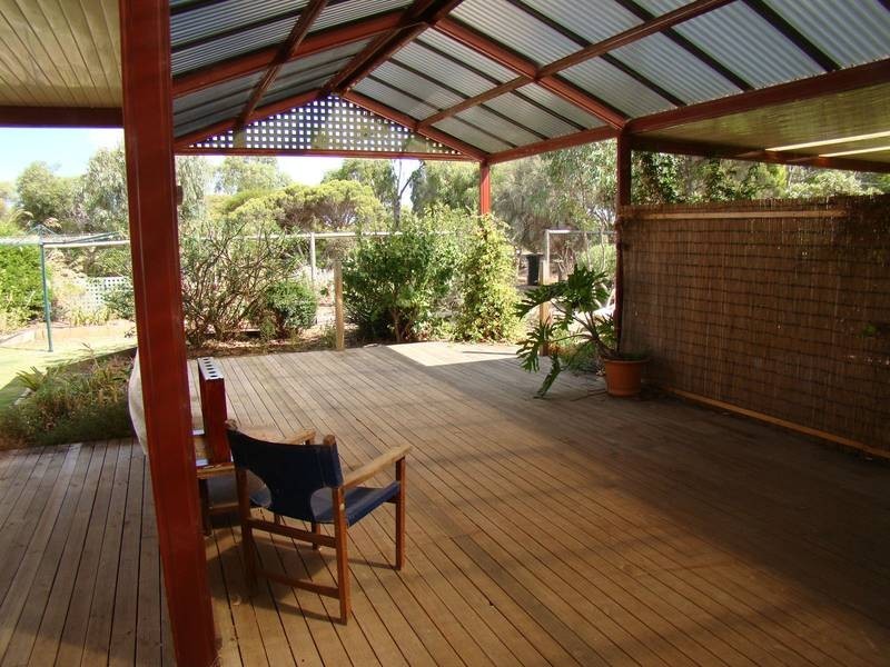 Lot 865, 865 Proper Bay Rd, Tulka SA 5607