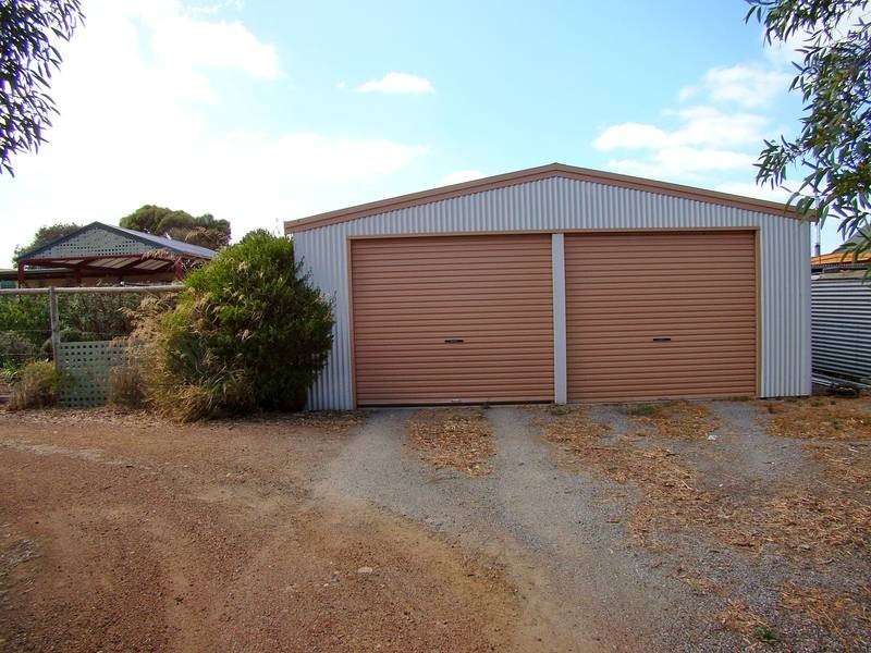 Lot 865, 865 Proper Bay Rd, Tulka SA 5607