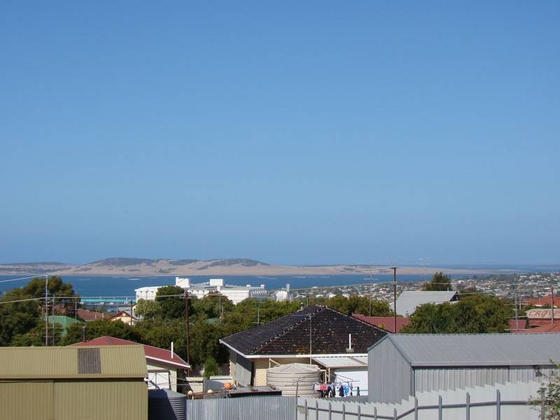 12 Rodda Avenue, Port Lincoln SA 5606