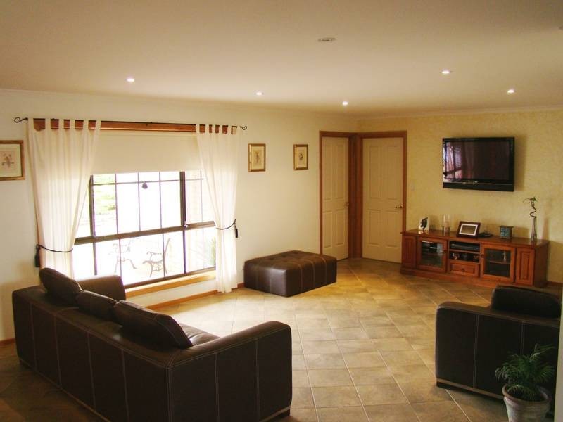 14 Highview Drive, Port Lincoln SA 5606