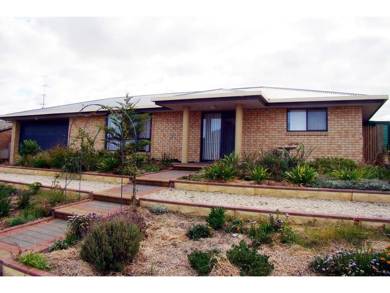 31 Follett Street, Port Lincoln SA 5606