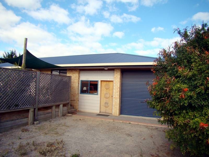 31 Follett Street, Port Lincoln SA 5606