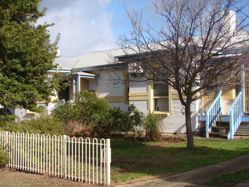 6-8 Moonta Cres, Port Lincoln SA 5606