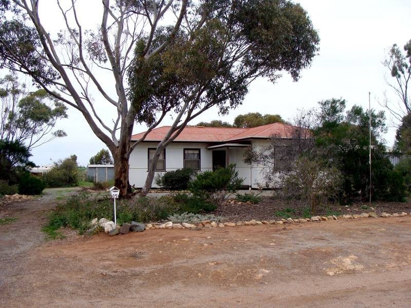 15 Church Street, Tumby Bay SA 5605