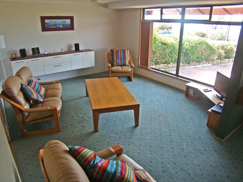 42 Victoria Crescent, Port Lincoln SA 5606