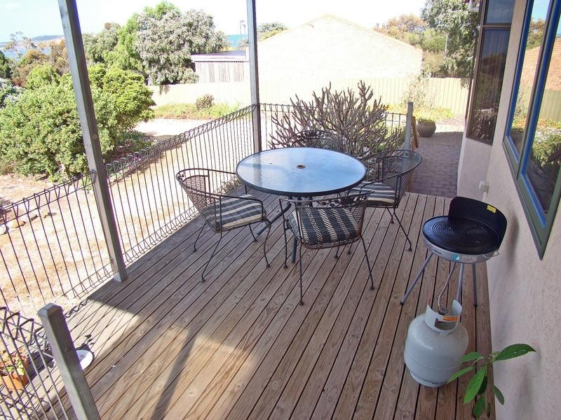 42 Victoria Crescent, Port Lincoln SA 5606