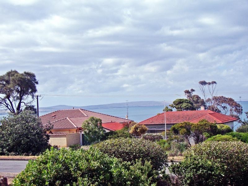 42 Victoria Crescent, Port Lincoln SA 5606