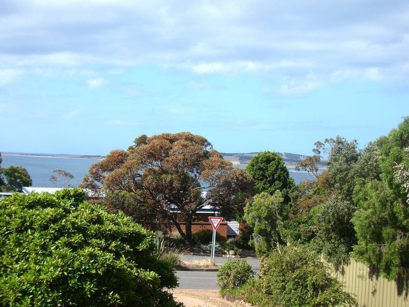 42 Victoria Crescent, Port Lincoln SA 5606